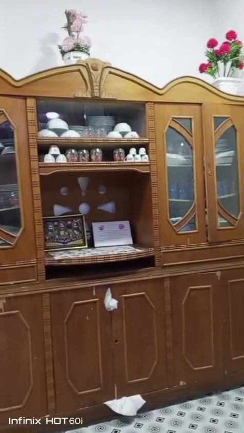 معرض للبيع حلو نضيف ٧٥بي مجال بصره هارثه قرب سيد سامي رقمي رقمي***********
