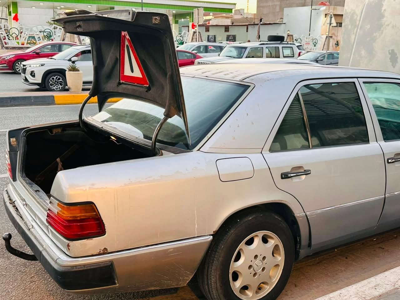موديل 1991 تحويل مباشر
ادامه عامه للسياره حداديه منظومه بانزين سحبه عنكبوت سياره ع بلاد سليمه لاصبغ ولا طخه ولاضربه قواعد دبل سليمه 
كهربائيات شغاله 
تبريد شغال 
جام رقم واحد 
دواخل حلوه ونظيفه 
لا خياس ولامعمره 
بيها جراد بالصبغ والفتحه واگفه 
شغل واطلع للبصره 73 و بيها مجال


**إذا كنت صاحب هذا الإعلان وتريد حذفه لأي سبب، رجاءا أرسل رسالة إلى الدعم الفني**