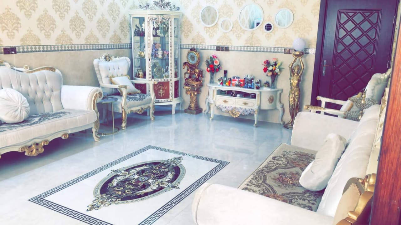 #بيع_مستعجل
#دار_للبيع 200 متر زراعي حي بدر فرع لحم بعجين الماسه منطقه كامل خدمات بيع مستعجل سعره 115 وبي مجال بيت فوول مرتب 4 غرف نوم قاطين. شارع عريض 15 متر 
للاستفسار الاتصال 
***********
***********
او مراجعه مكتب الاخوين للعقار في حي بدر مقابل نفق الواسطي مباشر.
نستقبل كافة عروضكم في جميع مناطق كركوك الحبيبه..
