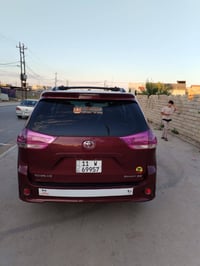 سيارة سينا موديل 14 مواصفات se سيارة مكلوبه معمره بدون شواصي  كير محرك...