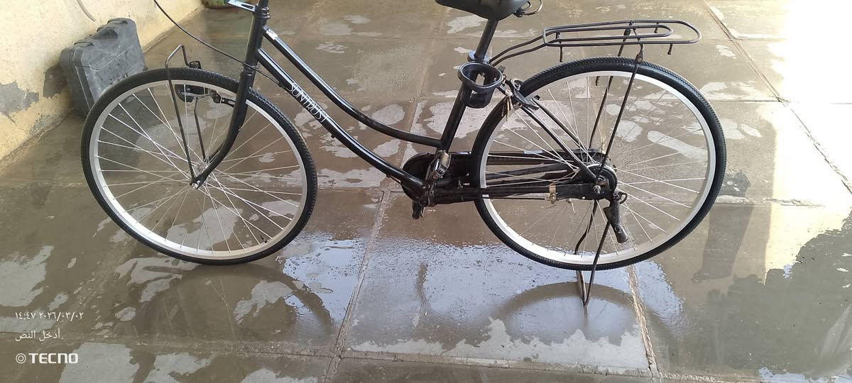 سلام عليكم بايسكل للبيع المكان بصرة الحيانية قرب سوق التامين السعر 110الرقم واتساب ***********
