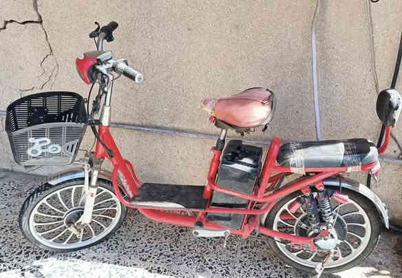 للبيع شغال وكآمل نقص بطاريات سعر 75الف 
***********
