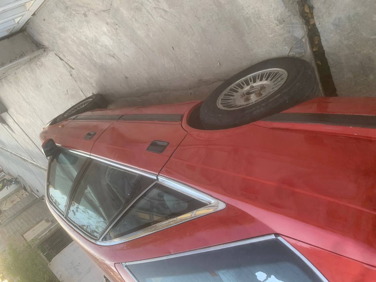 سلام عليكم مازده موديل ٩٠ كيرمكينه خيرمن الله صدر خلفي امامي جديد مابيه ضربه بس صبغ حزام للجماليه سياره بسمي سعر ٣٥ بي مجال ***********
