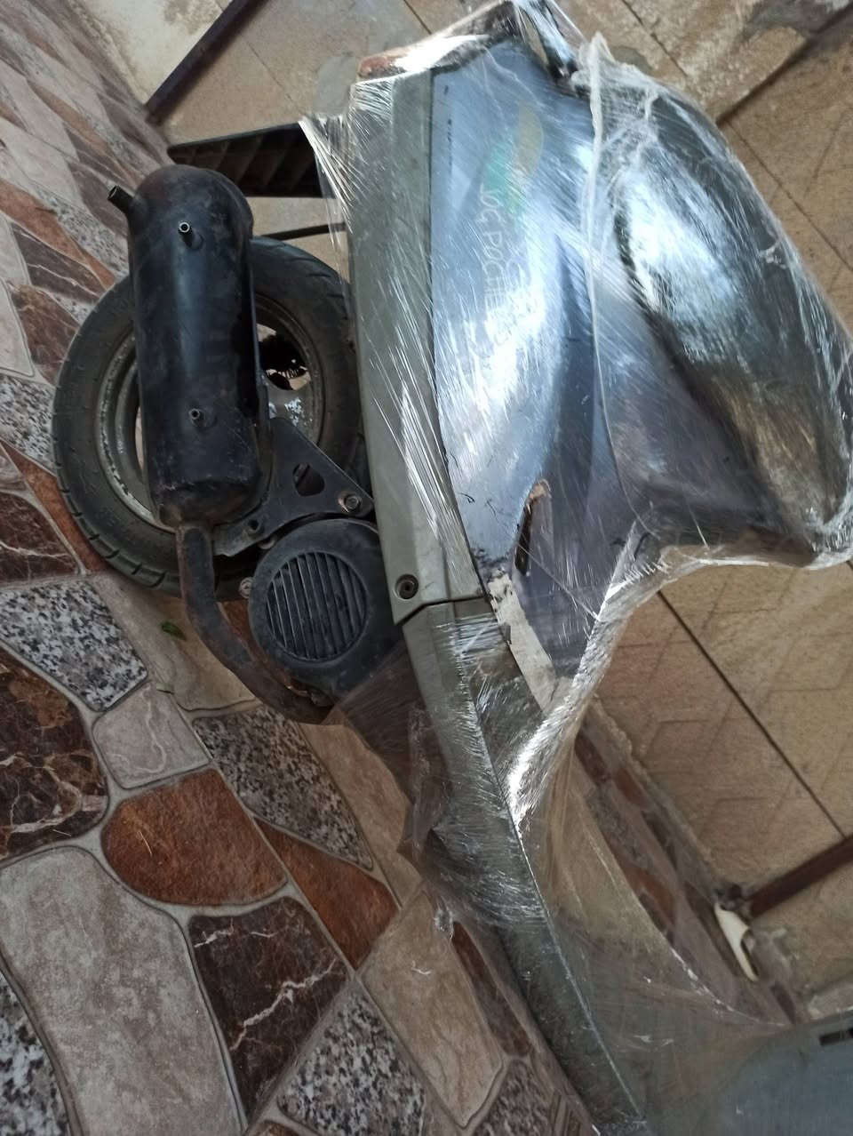 السلام عليكم 
ماطور ياماها للبيع 
كل عيب مابيه ع البلادي 
كهربائيات شغال فقط باتري ميت 
هندر نكرة وحدة يشتغل 
مكاني كركوك دوميز سعر 300 وبيه مجال الشراي يجي ع هل رقم *********** مو شراي لاتجي  شري تعال افحص و اخذ
