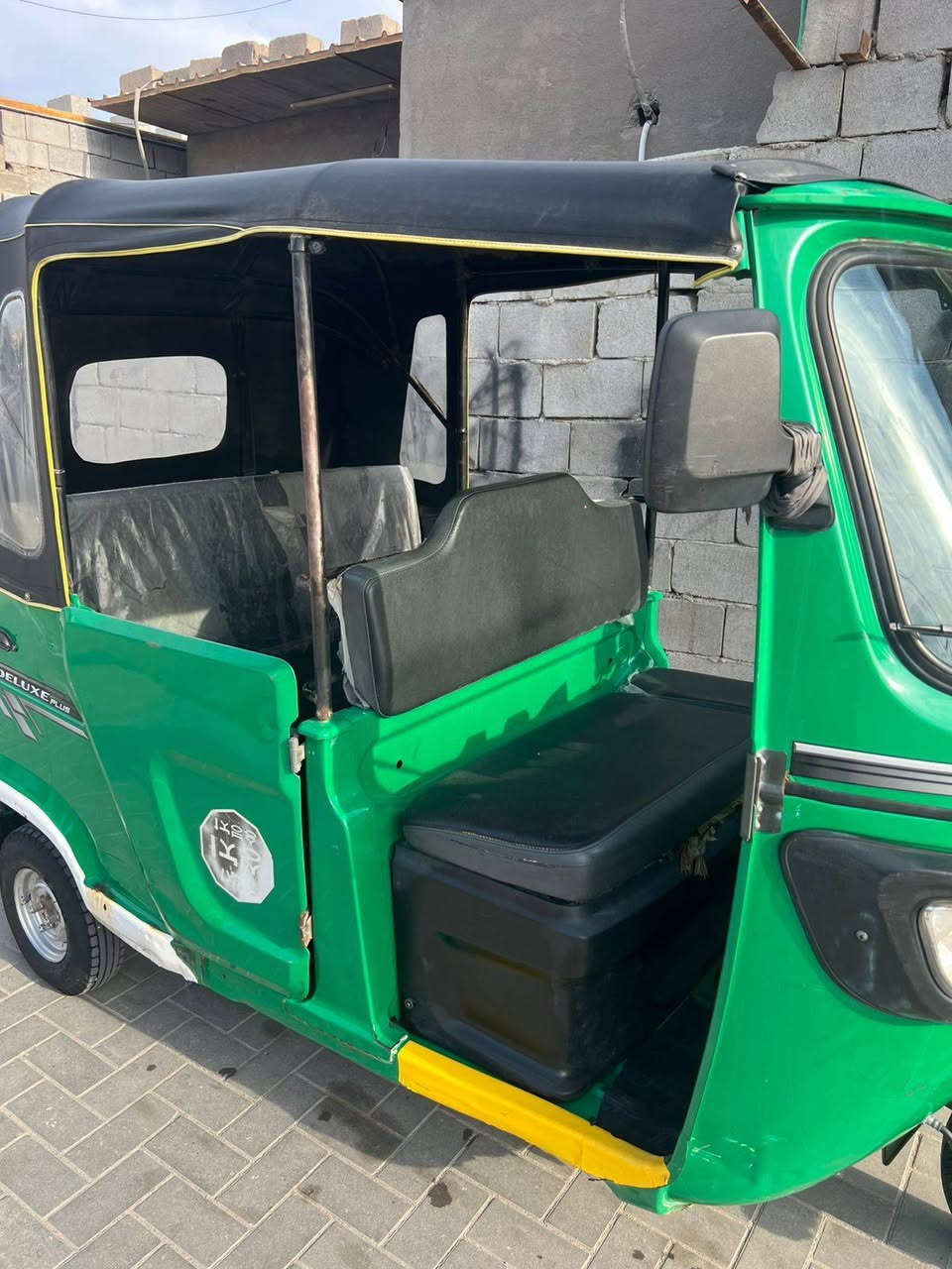 تكتك  2021 TVS
تكتك كفاله عامه من بدي ومحرك واكسل ماعدهم كلمات مبدلات وهل شي مو عيب سعر 7500 رقم وسنويه تحويل ثاني يوم ***********
