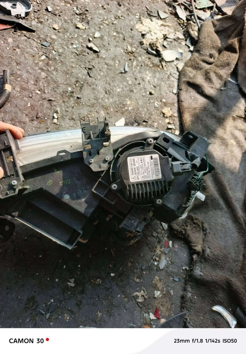 لایت نیسان مورانو 2009-2014 بیلادی زینون
***********-***********
عنوان اربیل
