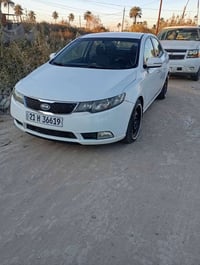 سيراتو • ٢٠١٢ • صبغ خلفي