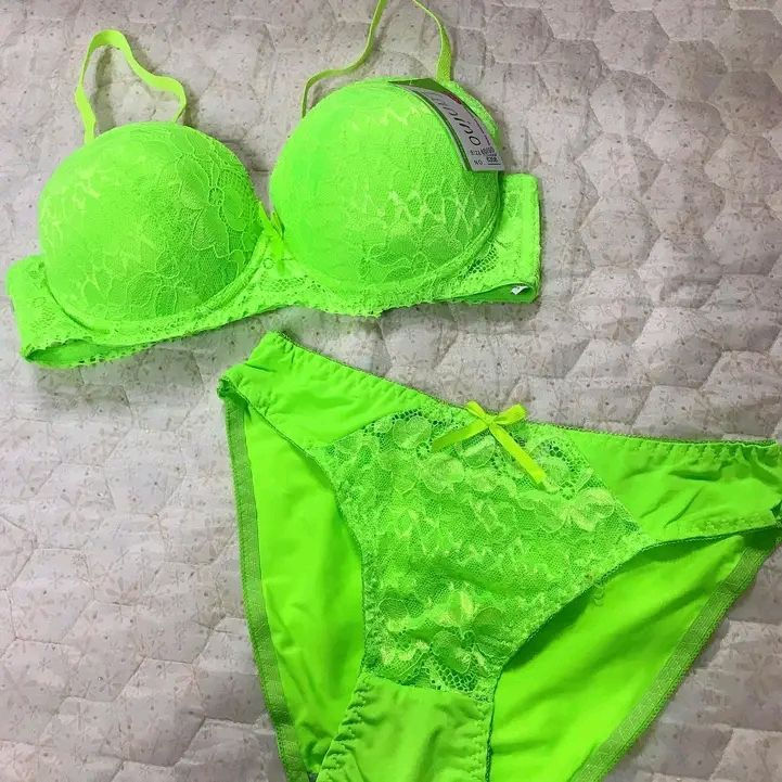 سيت ستيان ولباس 
موديلات وقياسات والوان 
للتفاصيل خاص 🤍👙


**إذا كنت صاحب هذا الإعلان وتريد حذفه لأي سبب، رجاءا أرسل رسالة إلى الدعم الفني**