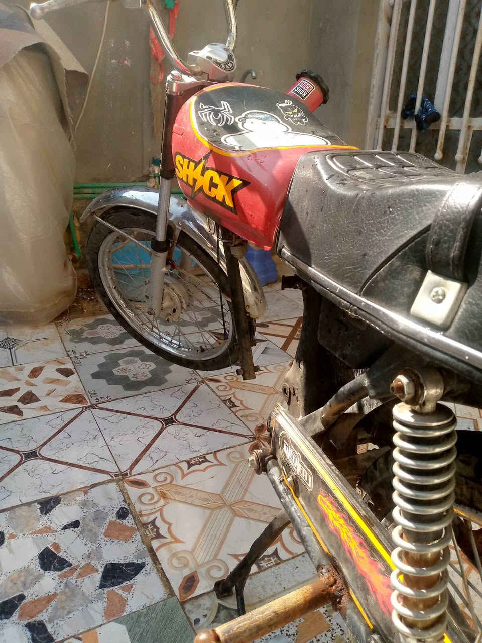 تعميره للبيع غراض 25 شاصي ربع السعر خاص  مكاني شاميه


**إذا كنت صاحب هذا الإعلان وتريد حذفه لأي سبب، رجاءا أرسل رسالة إلى الدعم الفني**