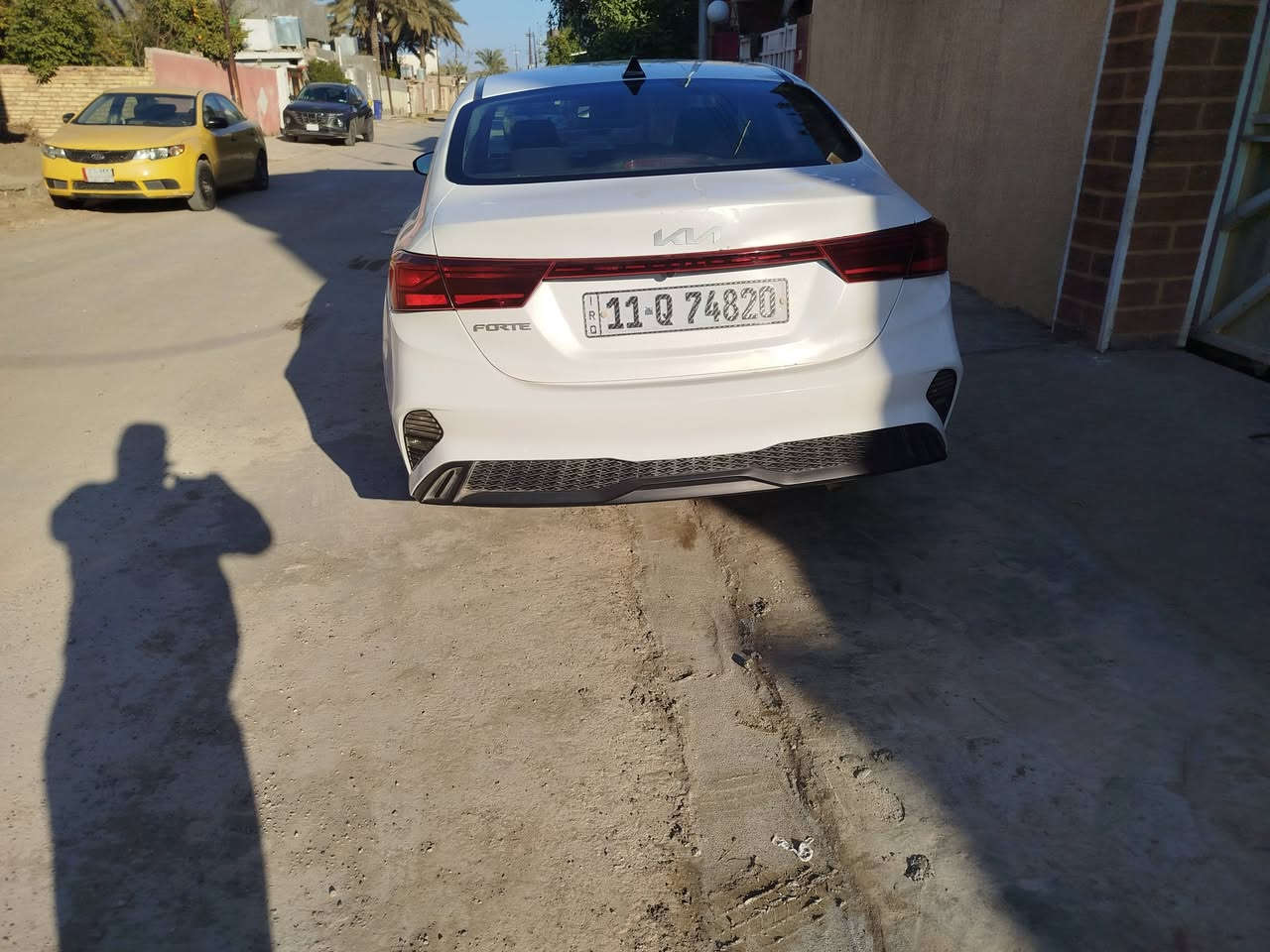 سلام عليكم ورحمه الله فورتي موديل 22للبيع رقم بغداد بسمي ماشيه 71 مكان السيارة بغداد حي اور السيارة كير أي تي المرغوب  الاتصال على الرقم *********** السعر 145اوبيه مجال قليل السيارة كامله وضع شركة صور الحادث بل منشور
