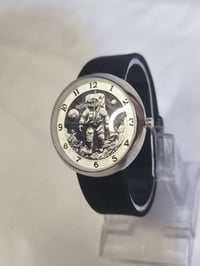 باتيك فيليب • ميناء رجل فضاء • مختمة أصلية