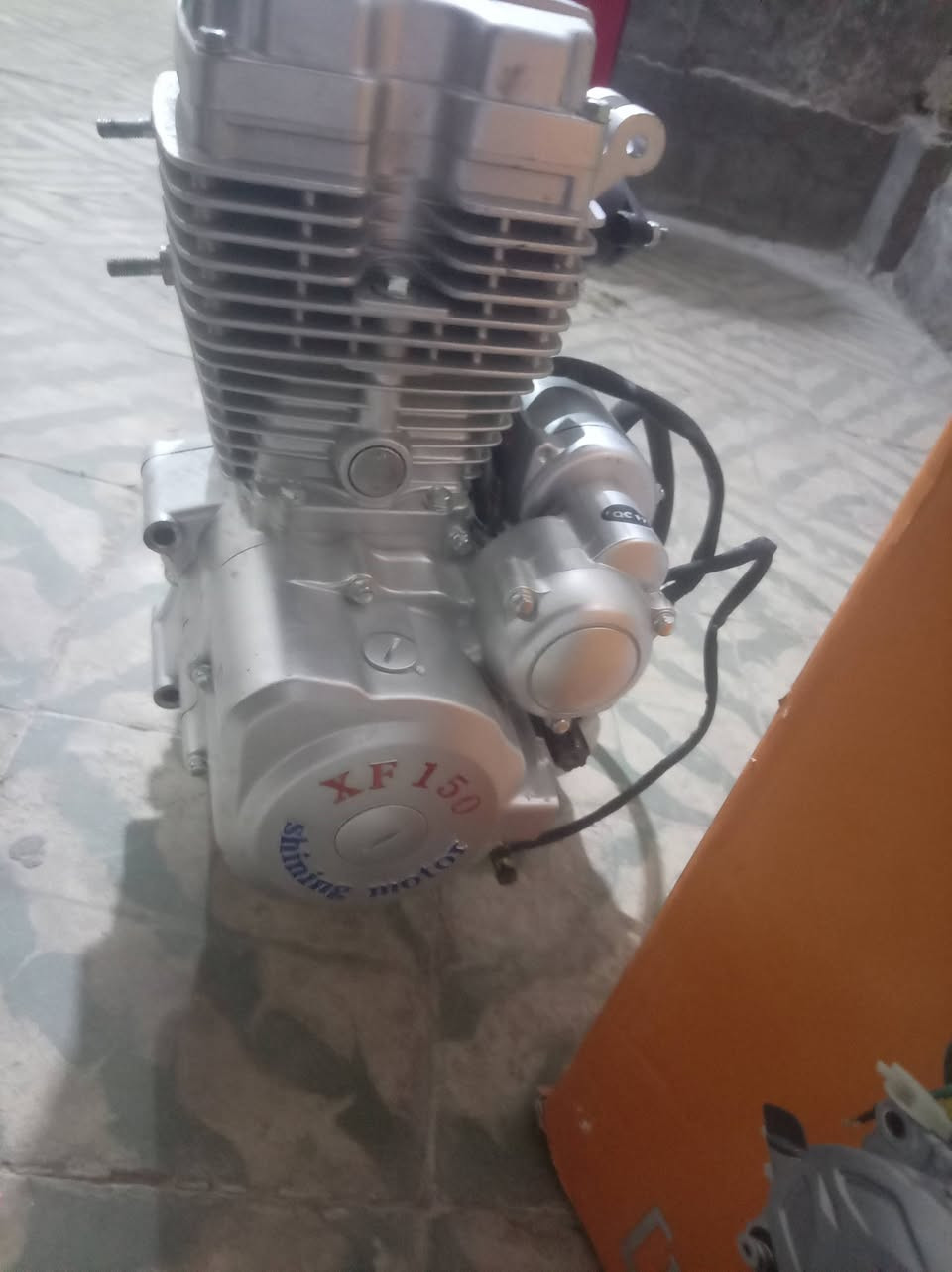 السلامو عليكم مكينه للبيع السعر مديل ٢٠٢٦السعر خاص مكاني حله ثوره المكينه بعديه مامسحوكه مشتغله بس يومن الشراي بي خير ويدلل ***********
