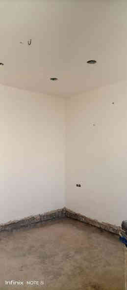 خلفة بياض جص وبورك
شغل مساطر 
سكلة موجودة 
شغل قطعي وع المتر درجة اولى 
اشتغل بغداد فقط 
للأستفسار الاتصال (***********) أبو سلام
