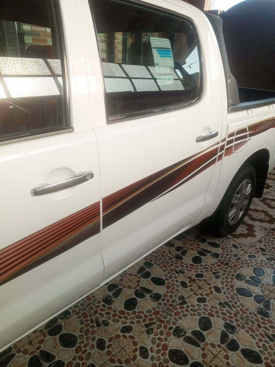 السلام عليكم بيكم للبيع 12شاصي12 سياره رقم نجف مكفوله كفاله عامه شرط سونار مكان بابل  رقم الهاتف ***********
