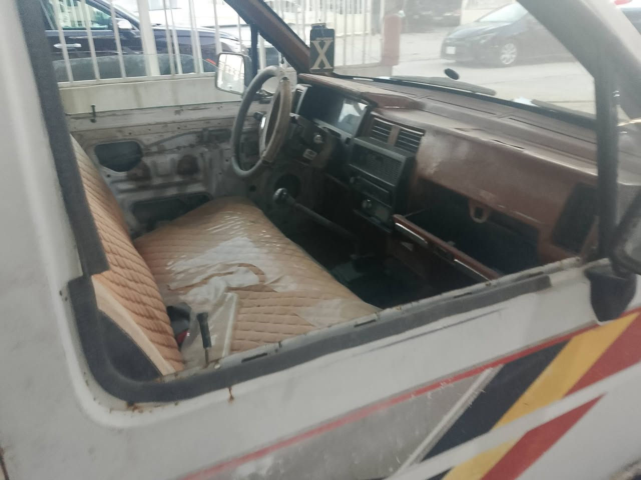 بيكم 88 نيسان للبيع سياره شغاله تحويل موجود مكانه اليوسفية سعره 3 مليون ***********
