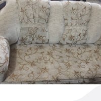 قنفات • ٨ مقاعد • سعر مناسب