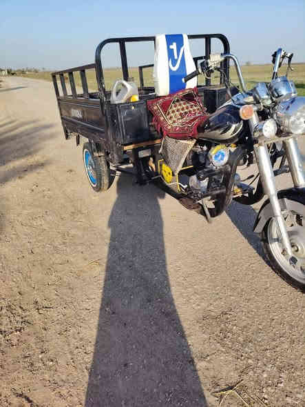 السلام عليكم 
 ستوته للبيع موديل 2014 اوراق اصولي مداور للوكيل السعر سعر 1,400 وبيها مجال قليل كلش 
المكان المشخاب سوق وشعلان
***********
