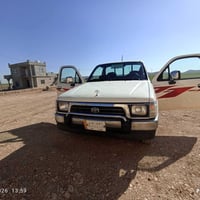 تويوتا هايلكس • ٢٠٠٠ • رقم نينوى