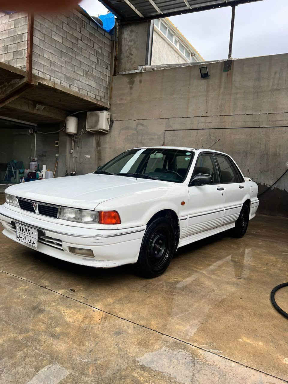 گلاند مۆدیل ١٩٩١ بێ سبوخ سلاید جام کارەبایی قوفل مەرکەزی هه مووگيانى به شه ره ت ته قه و ره قه كاره بايه تى به شه رت *********** Singapore
