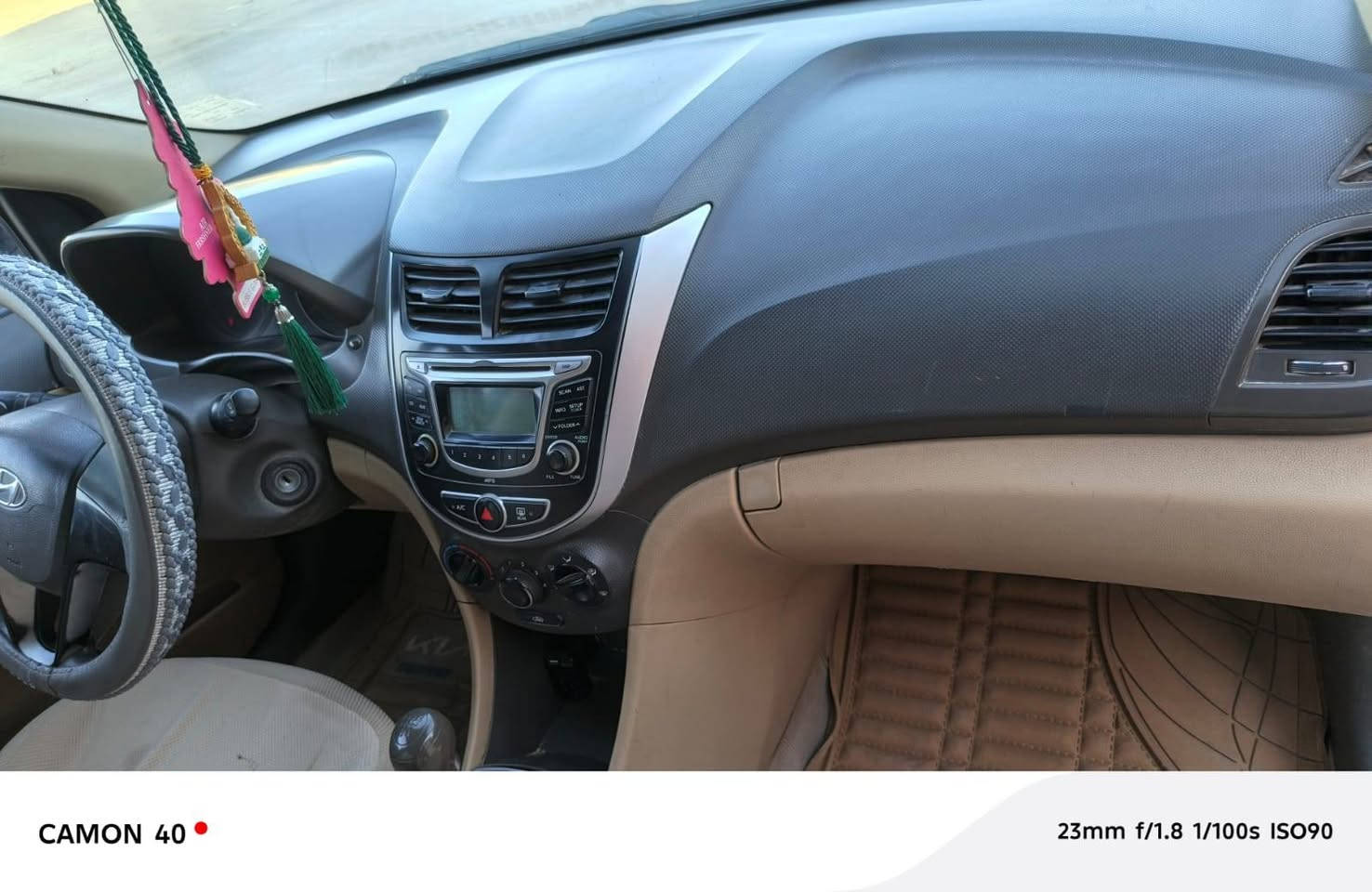 اكسنت للبيع وارد خليجي 2013 ماكينه 600 سياره جير عادي تبريد ثلج سياره جاهزه وحلوه رقم انجليزي ام داور ثاني يوم مكان السياره بالنجف السعر 69 وبيها مجال 
***********
