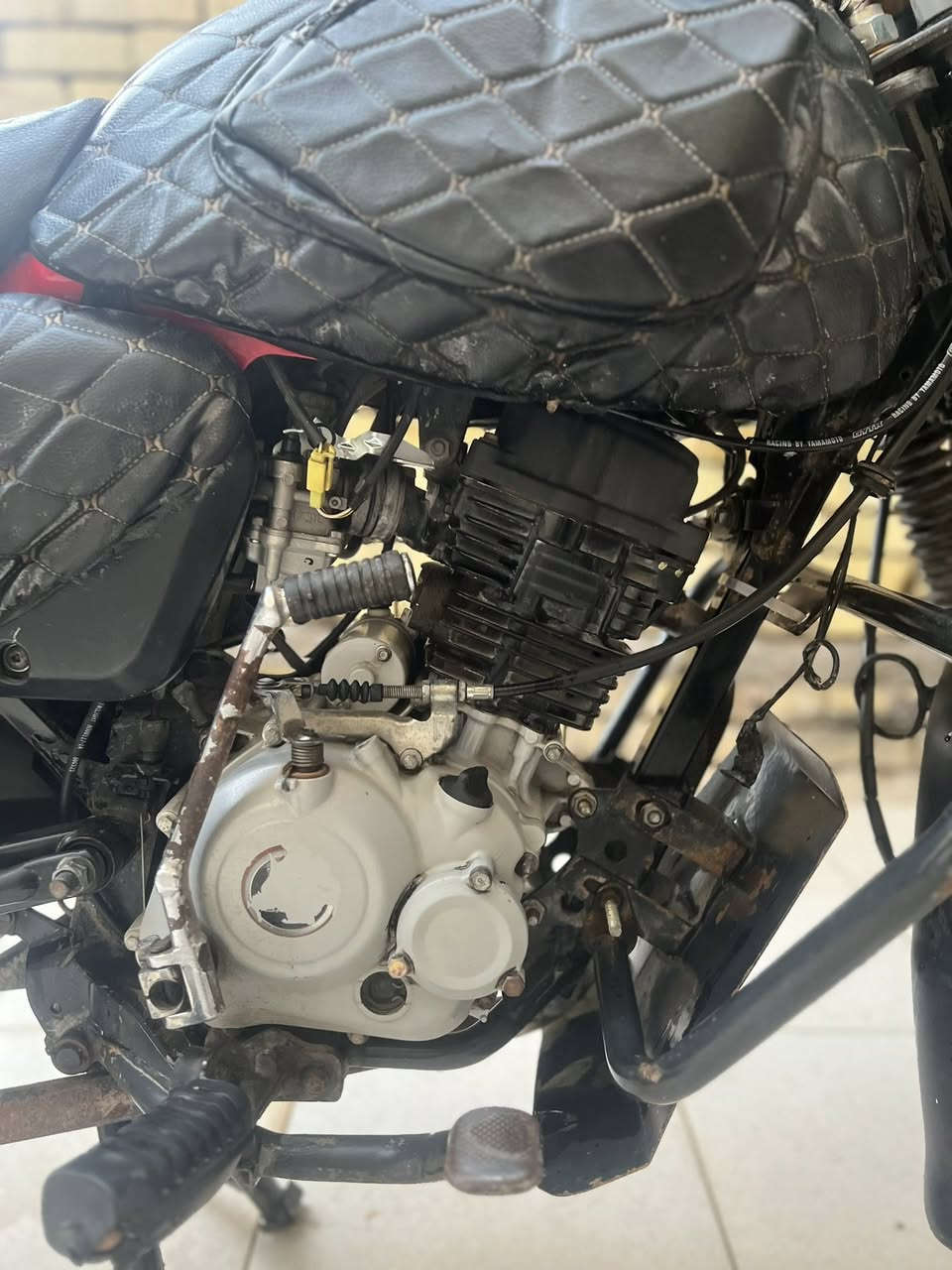 دراجة بوكسر مديل 2023 بأسمي سنويه ورقم مجفته مره وحده مكاني البصره للاستفسار اتصال ع رقم ***********
