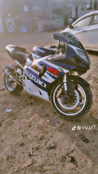 موديل 2003 • اوراق كامله • دراجة حلوه