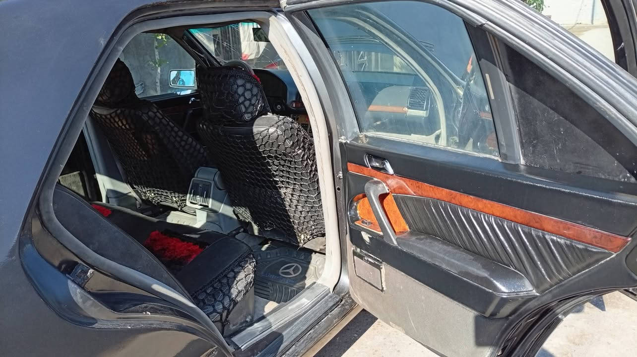 السلام عليكم مارسدس شبح موديل 92 محور في في تي السعر 47 
***********
