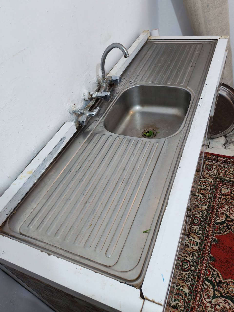 سنك 3 ابواب 
السعر ب 55 
 كربلاء


**إذا كنت صاحب هذا الإعلان وتريد حذفه لأي سبب، رجاءا أرسل رسالة إلى الدعم الفني**