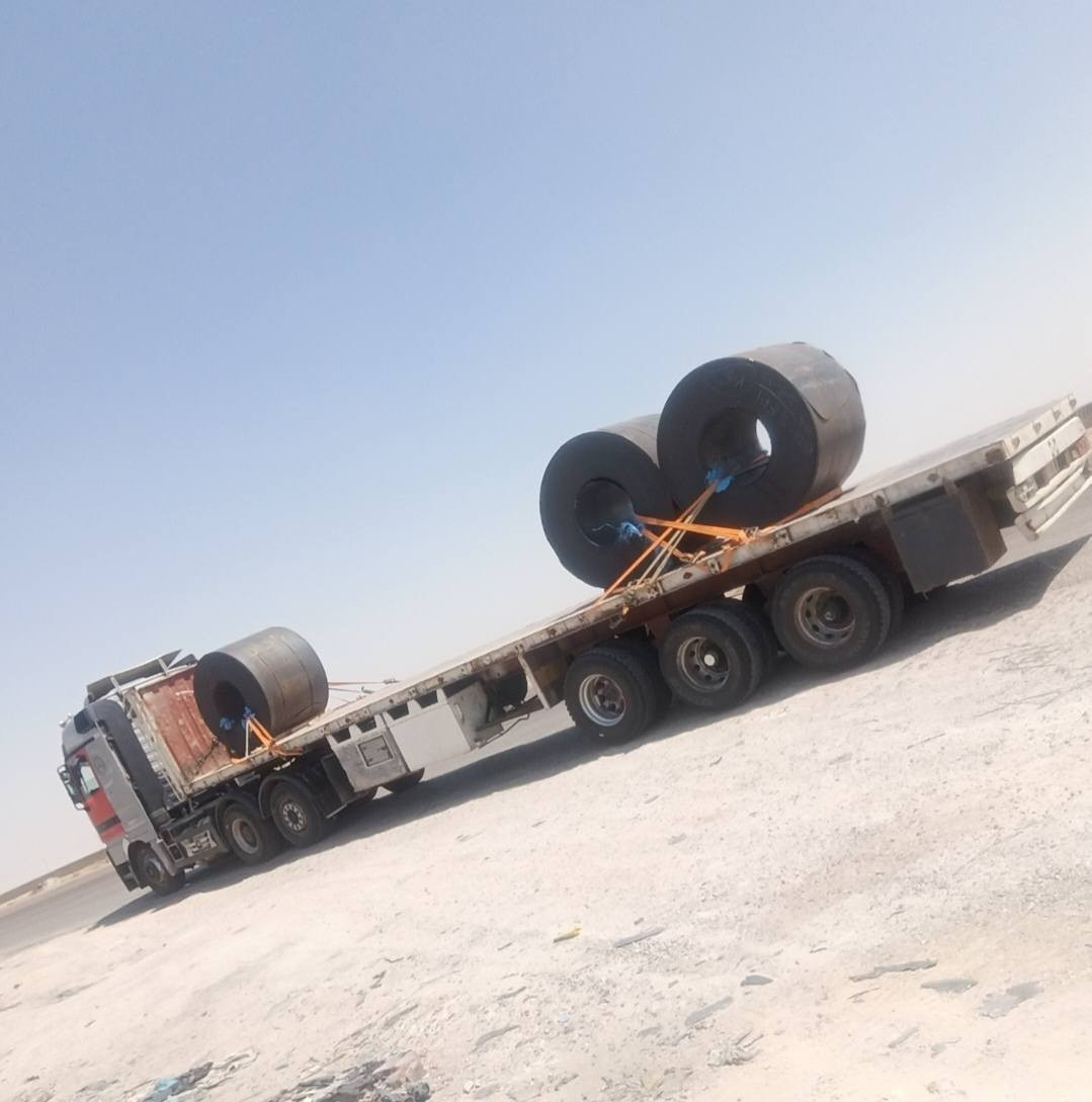 السلام عليكم للبيع عربانه بدي سيكام طول ١٣ و٦٠ تخم تاير ٣ محاور الثالث جفت دناكير ١٤ ثنين مربع وثالث مدور مكان ابو غريب سعر ٩٠ الاستفسار ***********
