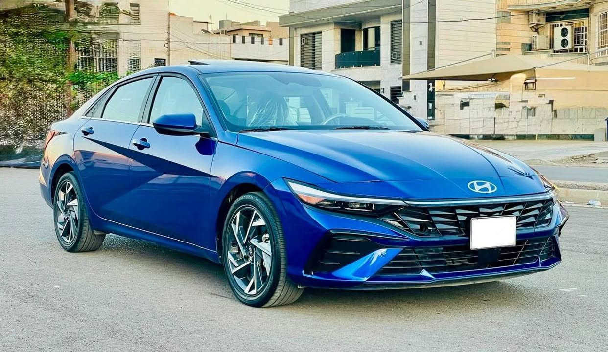 السلام عليكم ((للبيع فقط بدون مراوس))

هيونداي النترا 2025 SEL لون ازرق ( چويتي ) فووول مواصفات مكينه 2000 دووش المرغوب 
((ترقيم جديد اربيل وكاله عامه بأسمي اني ابصملك ))
السياره حادث جاملغ امامي ايمن صبغ وحافه البنيد 
 بيه  ايرباك ستيرن وراجع سستم بدون دواخل 
بدون لغود وشواصي حتى الراديترات بلاديه 
ماشيه 5 الاف فقط بعده زيرو 
مواصفات 
فتحه /بصمه /شاشه ديجتال متصله / هاندبريك بصمه / اوتوهولد / داخل 12 لون /رادارت 360 درجه /تشغيل عن بعد /نظام الترحيب الصوتي /4 وضعيات قياده /كشنات تدفئه / شاحن وايرلس / ويل كب حجم 18 انج
مكان السياره بغداد الكرخ
للاستفسار ***********
***********
