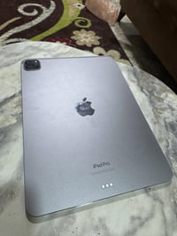 آيباد برو 11 M2 • ١٢٨ • نضافة ٩٩%
