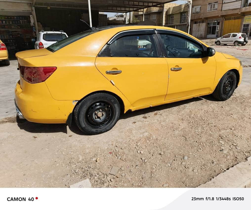 فورتي 2010 محرك 2000 
سياره من ناحيه المحرك وكير مكفول
كشن جلد شاشه كامره اماميه خلفيه 
ضربه السياره جاملغ امامي جهه السايق
كشر يرادله تلحيضات بسيطه وبي شويه خياس بدوسه
رقم كربلا بسم شخص من بغداد شرط تحويل ثاني يوم
سنويه بشهر 4 تسقط
سعر السياره 70 ورقه بيه مجال للشراي
***********
مكاني حله شارع 60 حلة, بابل
