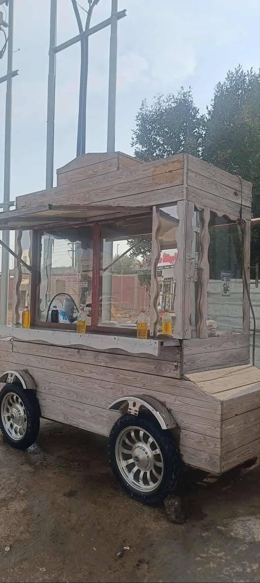 عربانه لبلبي للبيع تخم تاير جديد الكشر مثل مامبين كهربائيات شغاله السعر 375 الف العنوان ديوانيه رقم الهاتف ***********
