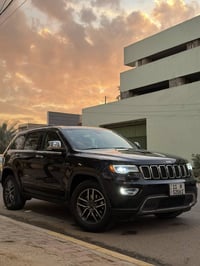 جراند شيروكي ليمتد • ٢٠١٩ • دفع رباعي