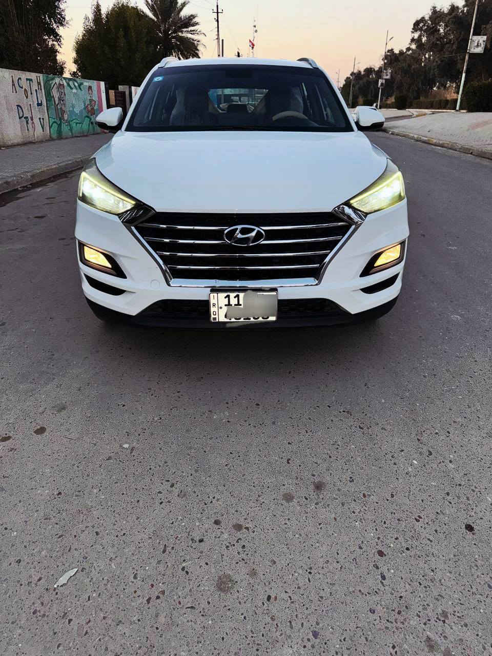 توسان خليجي 2019 شركت الكاصد مكفوووله  سياره كلش جديده فووول عده الفتحه بصمات كامرات امامي خلفي حساسات امامي خلفي توقف ذاتي شاشه تحكمات جلد كراسي كهرباء محرك وكير كفاله شركه لا فتح ولاشد كل نقص مابيه 5 عدسات بلوحكتر زنون ترحيب مري شفط رقمه بغداد بسمي رقم جديد هزه جديده تحويل موباسر هواي موصفات بعد سعر 187 مكاني بغداد المحموديه *********** // *********** كل نقص مابيه كله جاهزه
