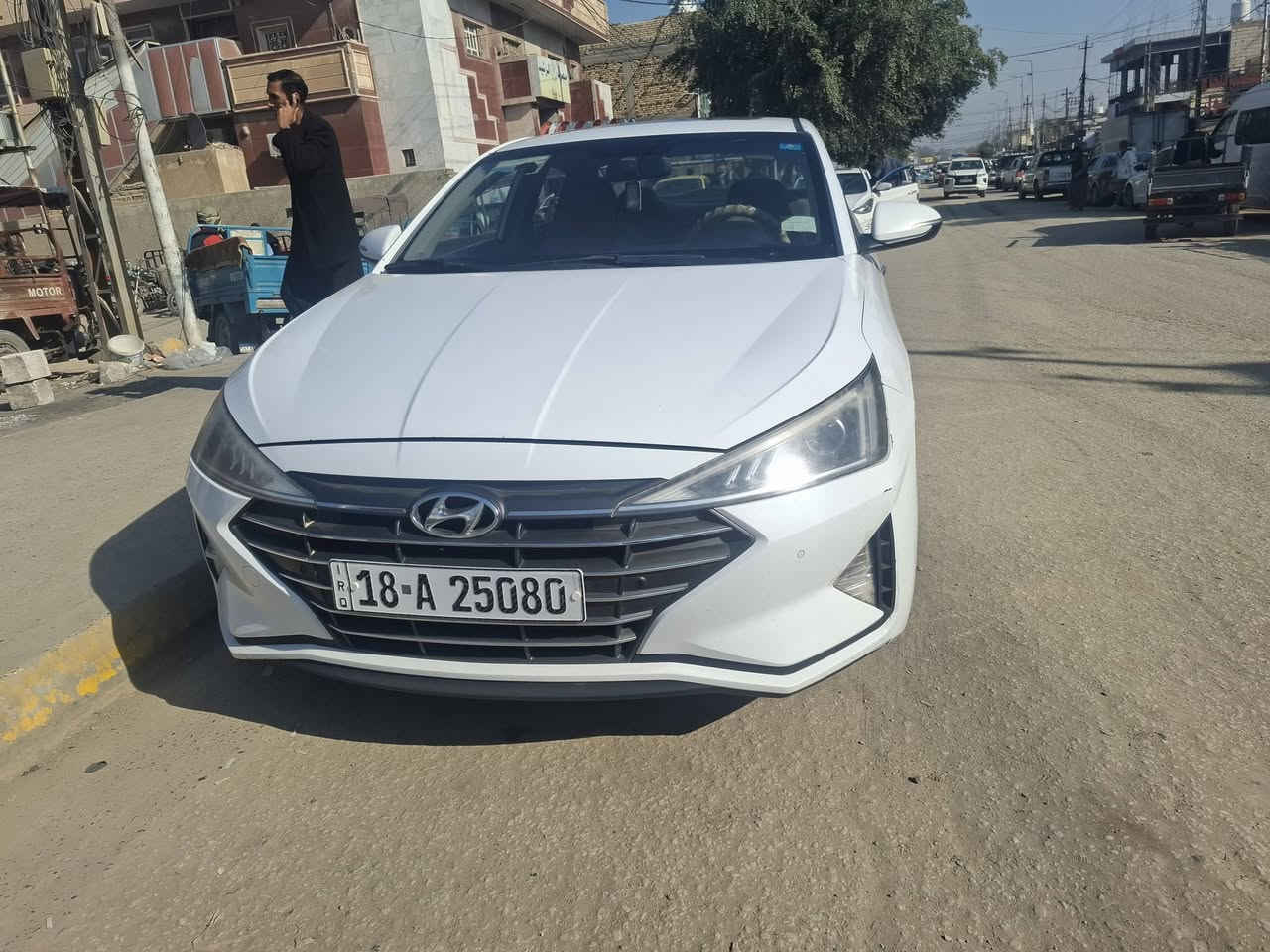 الانتره 2019
وارد خليجي
كير كفاله
مكينه كفاله
كفاله من ضربه وصبغ 
دواخل جلد جديده بجيس مغلفهن محافض عليهن فقط وصوره موجوده مالتهن
المكان بابل كفل
السعر ....(160) وبيه مجال
سياره متعوب عليه ربع واحد ما تصرف عليه وشرط كله سونار وفيتر وين ما تريد دخله 
وشكله احله من صور 
فقط كارت موضح بصوره غيره ماكو
***********
السياره بسمي
