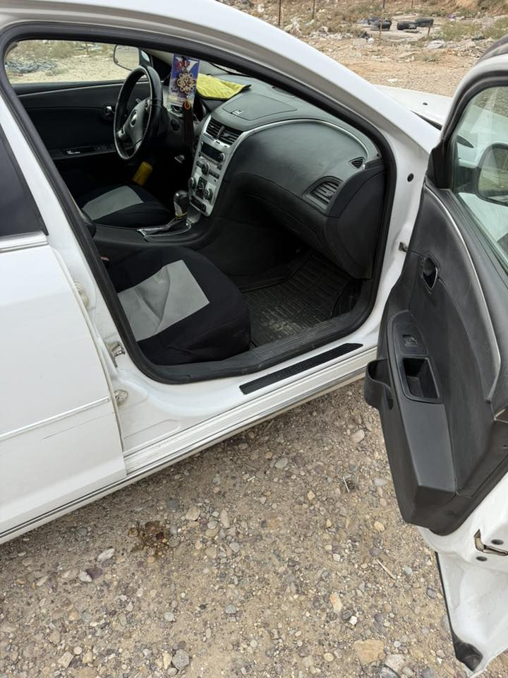 ماليبو  السعر 85

محرك 2400

رقم سليمانيه 

ماشية 160

مابيها اي نقص 
مكان بغداد 

للاستفسار الاتصال ***********
