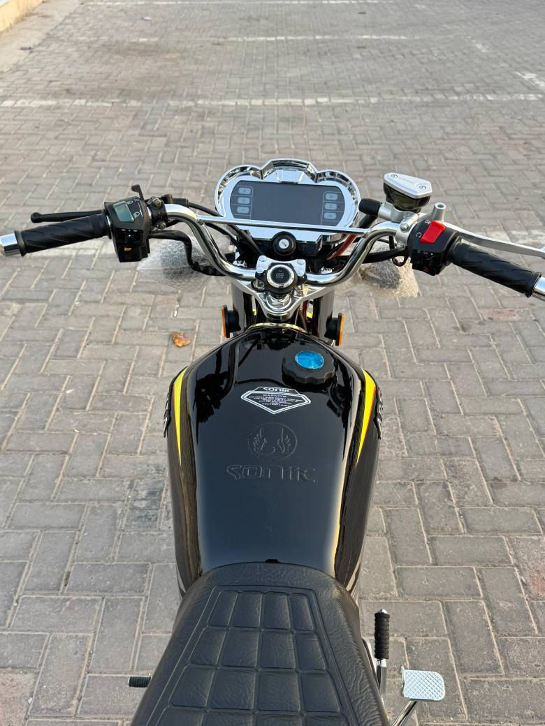 دراجة سونك 25 على ايد وحده من المعرض كلشي مناقصها تشغل وتطلع ماخذها 1700 وابيعها 1200قفل بيع مستعجل اوراق اصولي كربلاء, العراق


**إذا كنت صاحب هذا الإعلان وتريد حذفه لأي سبب، رجاءا أرسل رسالة إلى الدعم الفني**