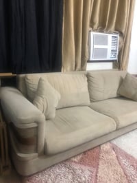 قنفات تخم ٨ مقعد سعر ٢٦٥ بيهة مجال بسيط للشراي بغداد المنصور 077358197...