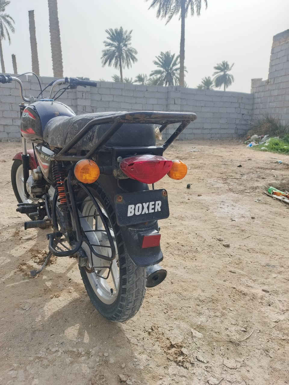 بوكسر كلك مكفولة اسوي مكاتبة بيها 300 وبيها مجال ***********
