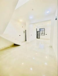 نجف مجمع بيتي الثاني • 100م • غرفة وصالة