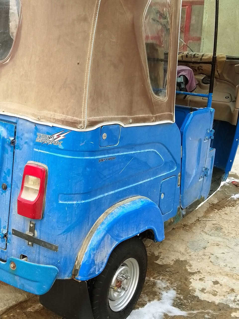 سلام عليكم
تكتك البيع كفاله عامه كشر ومكينه رقم واسط

22شهر8مكان ناصريه قلعه سكرشراي اتصل***********
