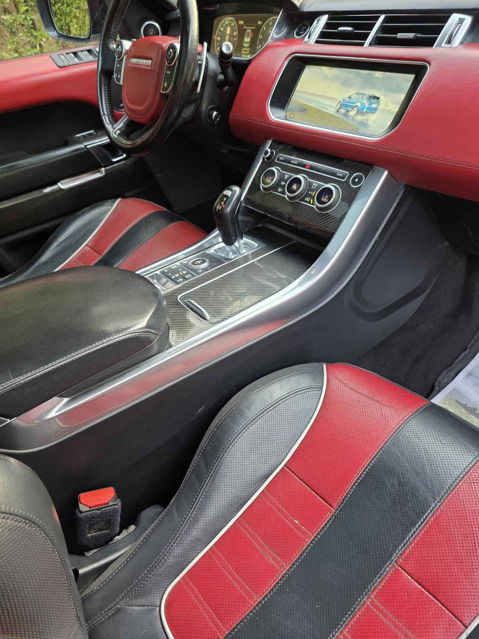 السلام عليكم
💙🧿💎رانج روفر svr 💎🧿💙

 رقم بغداد

🚀🚀✈️🚀🚀✈️🚀🚀
🛑موديل 2017
🛑ماشية 93 الف كيلو 
🛑كاربون ادشن كل الداخل  
🛑وداخل احمر 
🛑وكاله المانيا ضمان دولي 
🛑بصمتين لا انتربول ولا غير شي 
🛑سياره جديده وكامله 
🛑مكفوله من من الرصعة والحادث
🛑تحويل ثاني يوم
🛑 4 كاميرا 
🛑بانوراما + ثلاجة 
🛑 دوسه ثابتة
🛑 الكشنات الرياضية وصوت الكزوز من مميزات ال svr 
🛑معلومات المحرك السعه ٥٠٠٠ 📌v8 
🛑القوه الحصانيه ٥٧٥حصان 🐎
🛑حساسات + رادار

ملاحظة 🇬🇧🇬🇧
مكفولة كفالة عامة محرك وكير والصدر والكشر سيارة جديدة بمعنى الكلمة 

السيارة مغلفة بالكامل Ppf 😍😍

تسأل على السعر 
اتصل او راسلنا وتساب 

مكان السيارة بغداد
للأستفسار 
 
 
***********  سلام
سلام رانج روفر 

@الجميع
