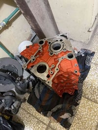 سلندر ٦٤٠٠ للبيع كامل فقط بولش وشد غراضك  5 ورقات  07705401928