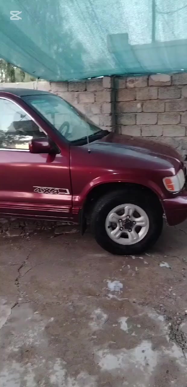 السلام عليكم سياره كيه اسبورتج موديل 1993
محرك شرط كير شرط صدر نص عمر
تواير اربعه جدد مصبوغه عام جماليه بل حادث داخل وخارج نضيف سياره كاعده
 معامله ماشي بيه حته هزه داخله شرط التحويل غرمات صفرت
السعر 45وبيه مجال شي قليل البيع نقد فقط
مكاني جنوب الموصل ناحية الشورة
االاستفسار ***********
