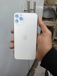 آيفون ١١ برو ماكس • ٢٥٦ • قفل