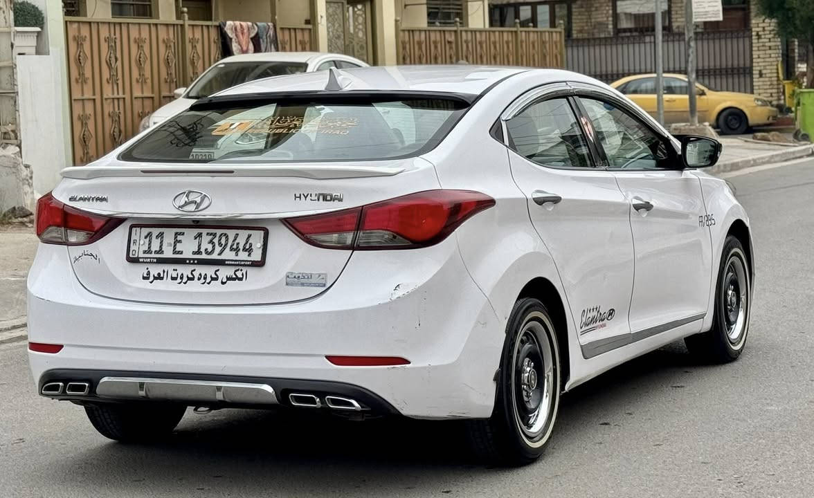 النترا 2015 خليجي مكفول 
ماشية 118 كم
بأسمي 
فتحه 
مكينة 1800 دوش 
شاشة + كامره 
سياره جاهزه للأخير بدون اي نقص 
مضيوفلها منضومة غاز 
بيها مكان بارد باب السايق 
العنوان / السيديه 
السعر / 128
للأستفسار / ‭0786 571 6664‬
