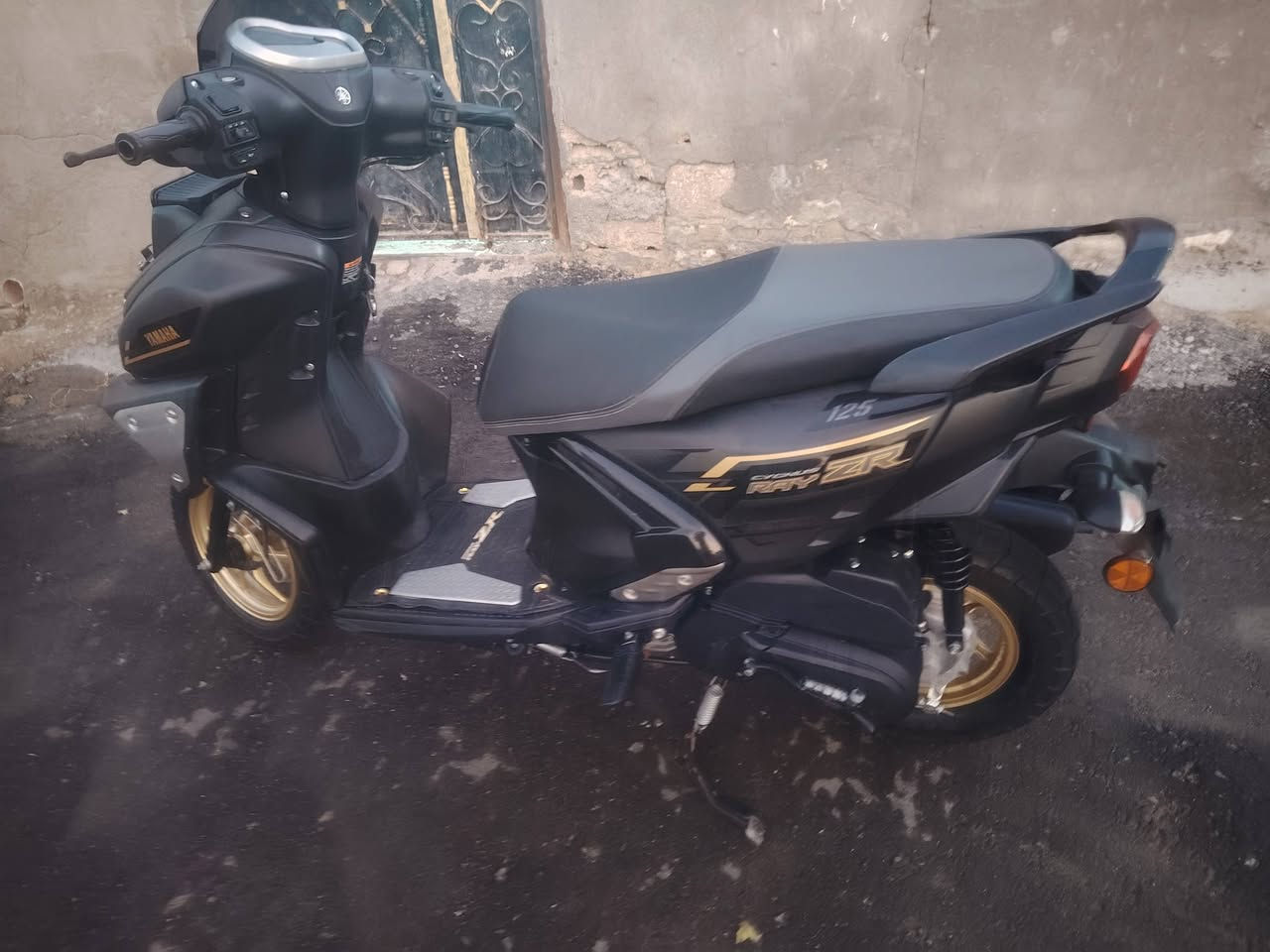 زت ار 2024للبيع سعر 2250 بيه مجال قليل  هذه رقمي ***********
