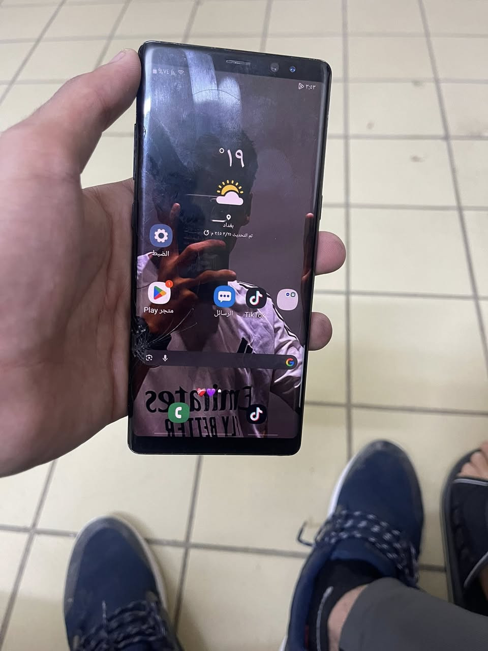 سامسونك نوت 8
ذاكره ١٢٨ 
جهاز  كلها شغال دبل سيم كارت 
كله شغال على وضع شركه 
بس بس هاي طخه بل الكاسه وما مئثره. 
جهاز بيع او مراوس 
مكاني كراده


**إذا كنت صاحب هذا الإعلان وتريد حذفه لأي سبب، رجاءا أرسل رسالة إلى الدعم الفني**