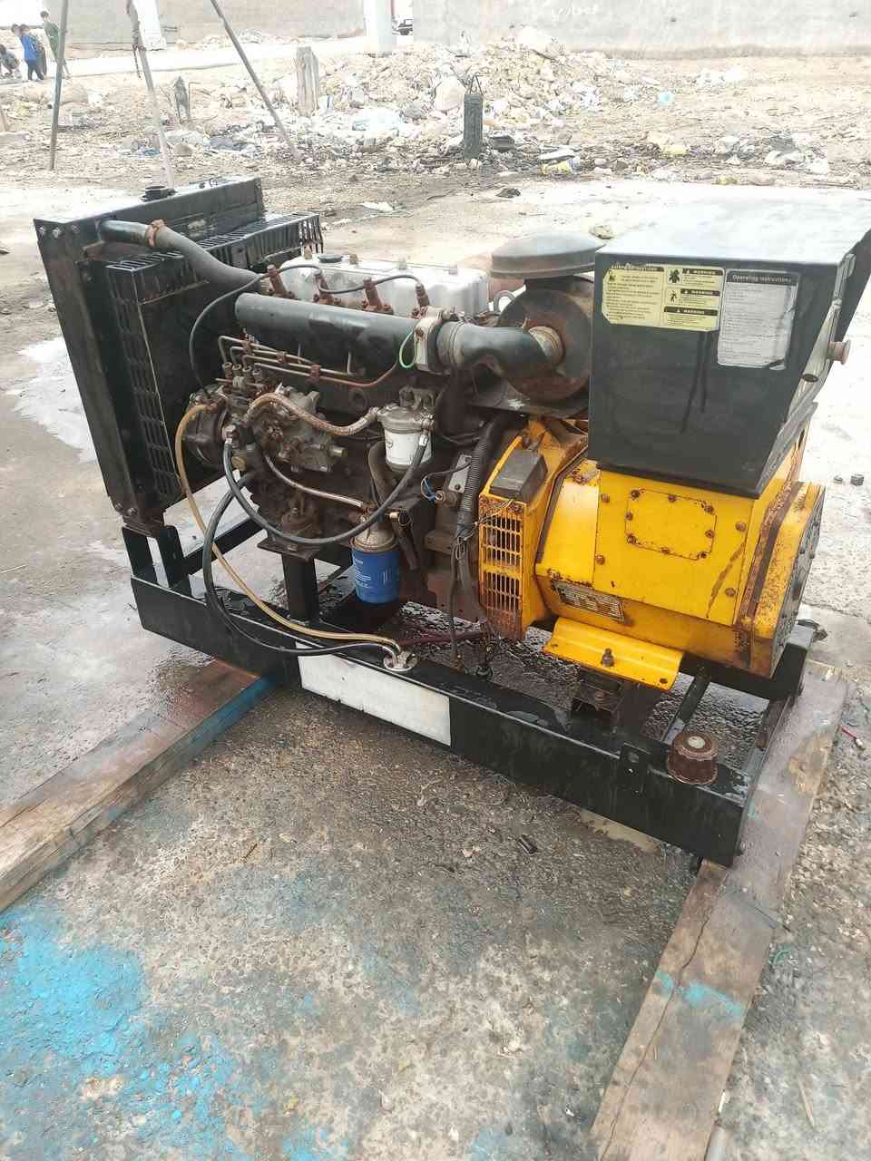 السلام عليكم مولد يركنز صيني عزوزه لا تبخير ولا تنقص ثري فيز راس توليد زايتر السعر 13 شاشه حمايه فول جاهزه على وضع الشركه الشراي ينتصب *********** تشغيل ذاتي واطفاء ذاتي
